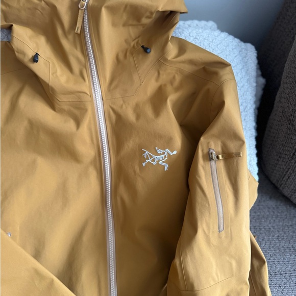 Arc'teryx Sentinel Jacket, Large - Picture 11 of 13